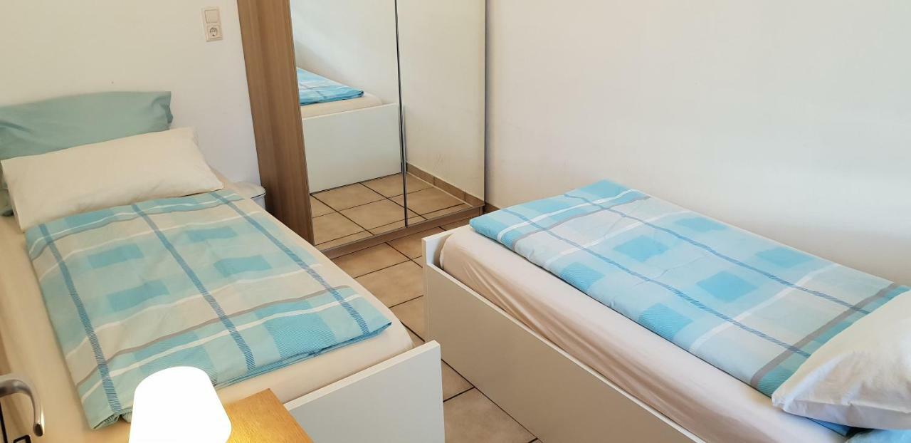 Flats-4U - Cosy, Quite & Clean Apartments In The City Bonn Esterno foto